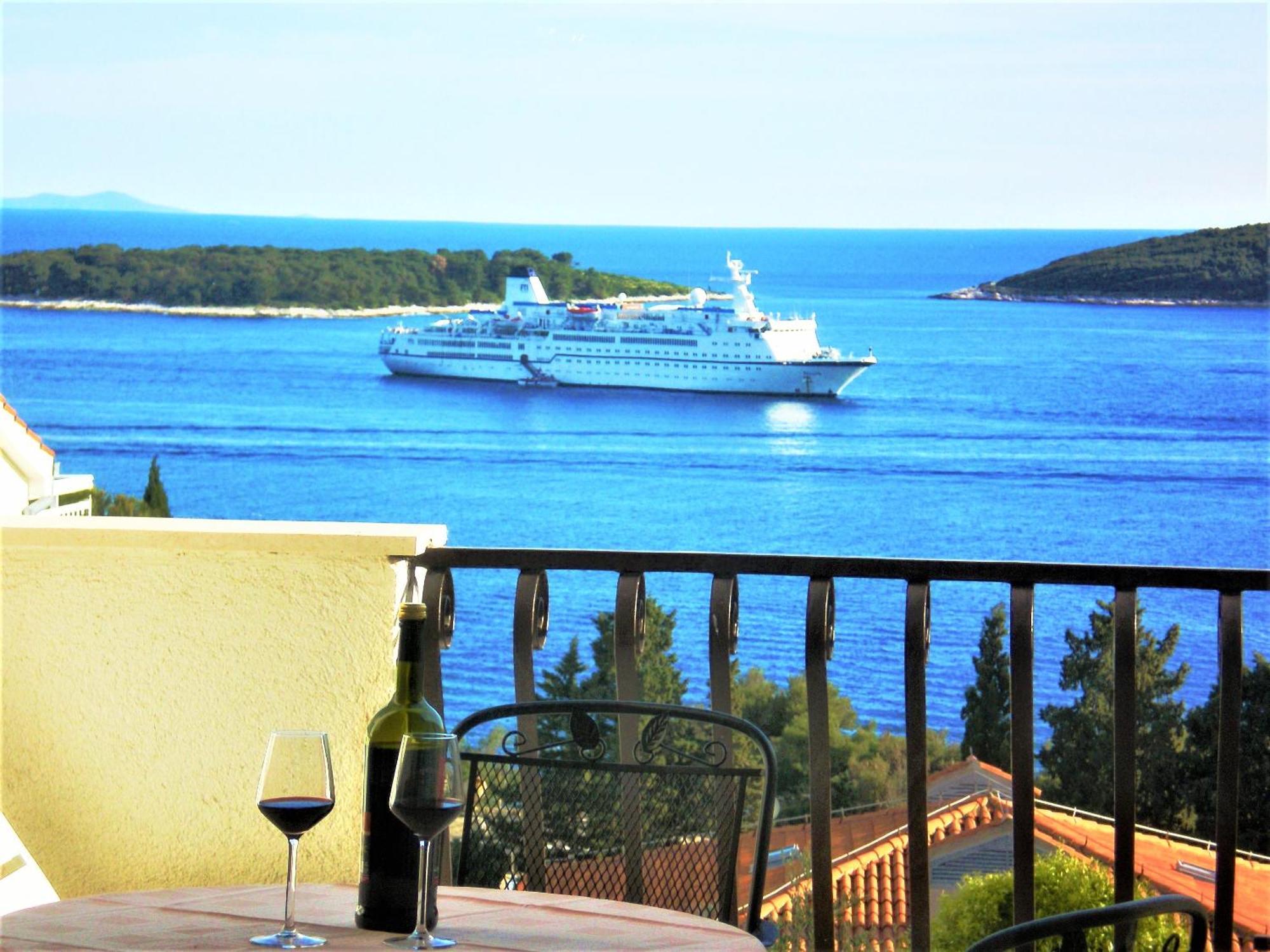 Apartments Tamara Hvar Town Ruang foto